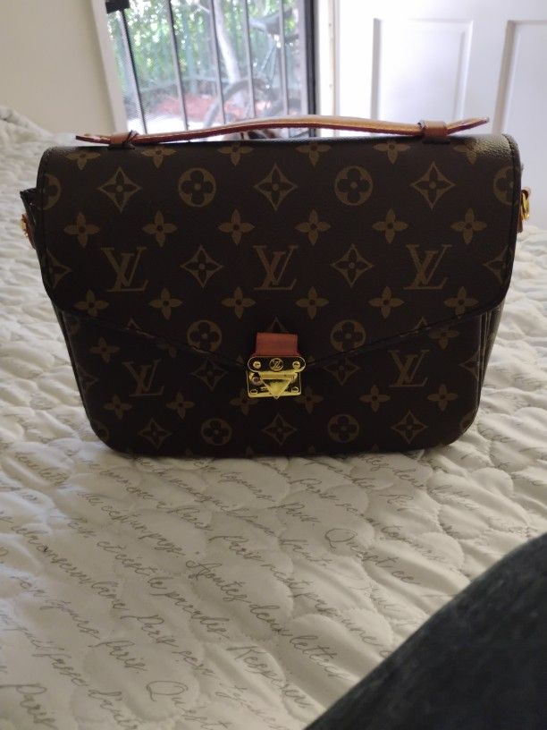 Louis Vuitton Bag