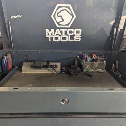 Matco Tool Box ( Roller )