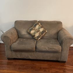 LoveSeat