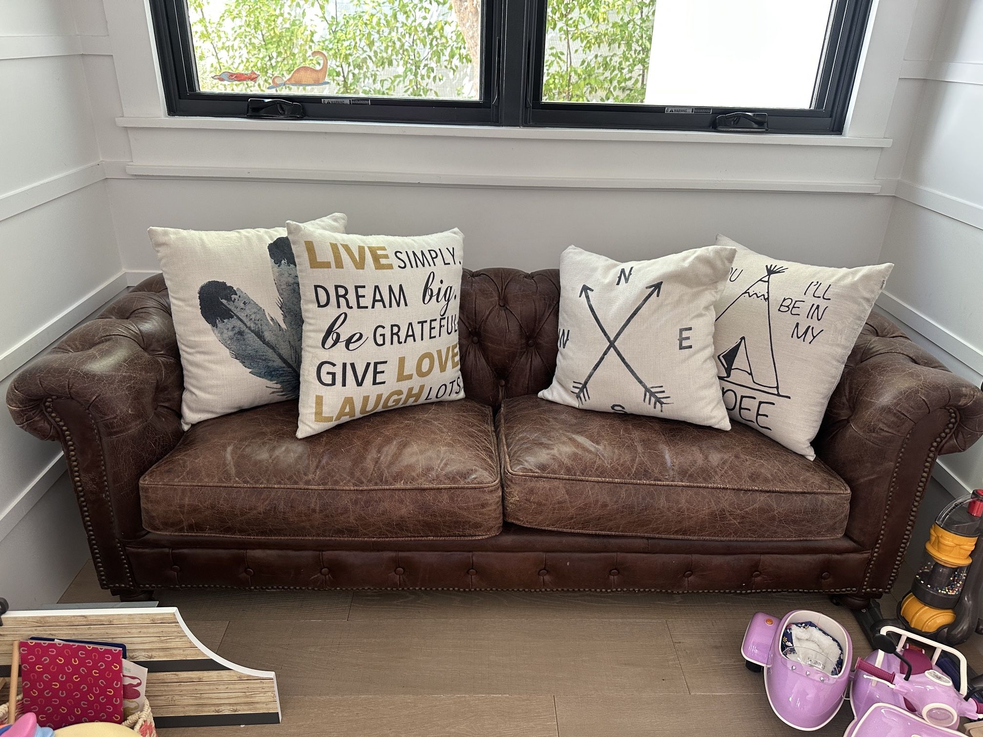 Mini Kensington Leather Sofa (Restoration Hardware Kids)