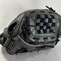 adidas TS1150BGT Youth Baseball Glove 11.5” Black & Gray Camo  Right Hand Throw