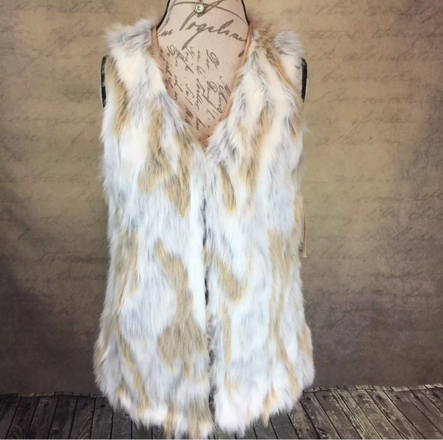 Women's Rewind Faux Fur Vest