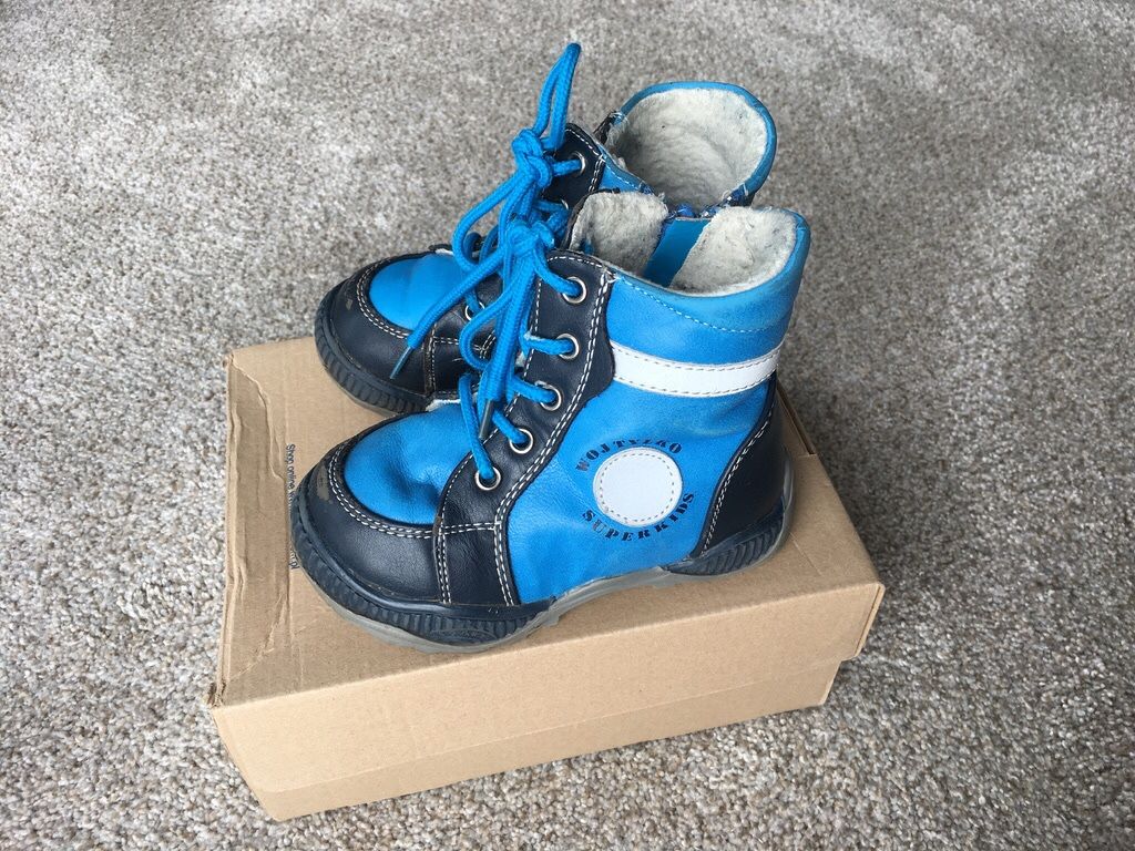 All Leather Bartek European Brand kids shoes winter boots, 6-6.5 US/ 22 EU