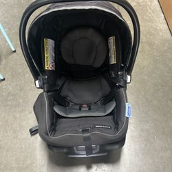 Graco SnugRide Infant Carseat 