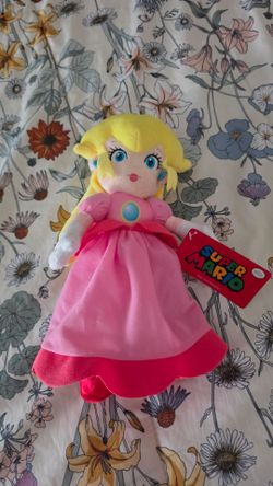 Princess peach plush with tags