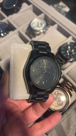 Micheal kors watch black
