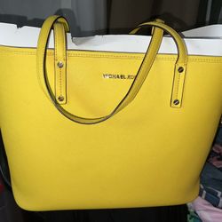Michael Kors Reversible Large Tote 
