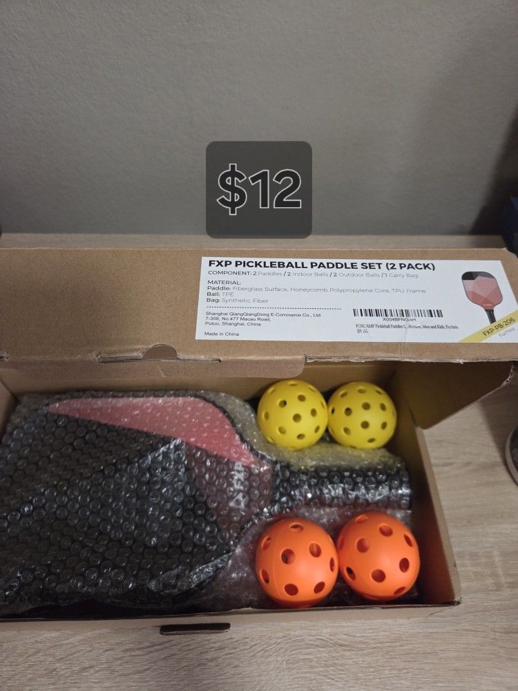 New FXP Pickleball Paddle Set With 4 Balls & Bag