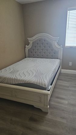 Full bed and bed frame