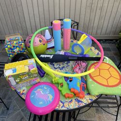 Ultimate Summer Outdoor Kids Play Bin Games Water Toys Chalk + More