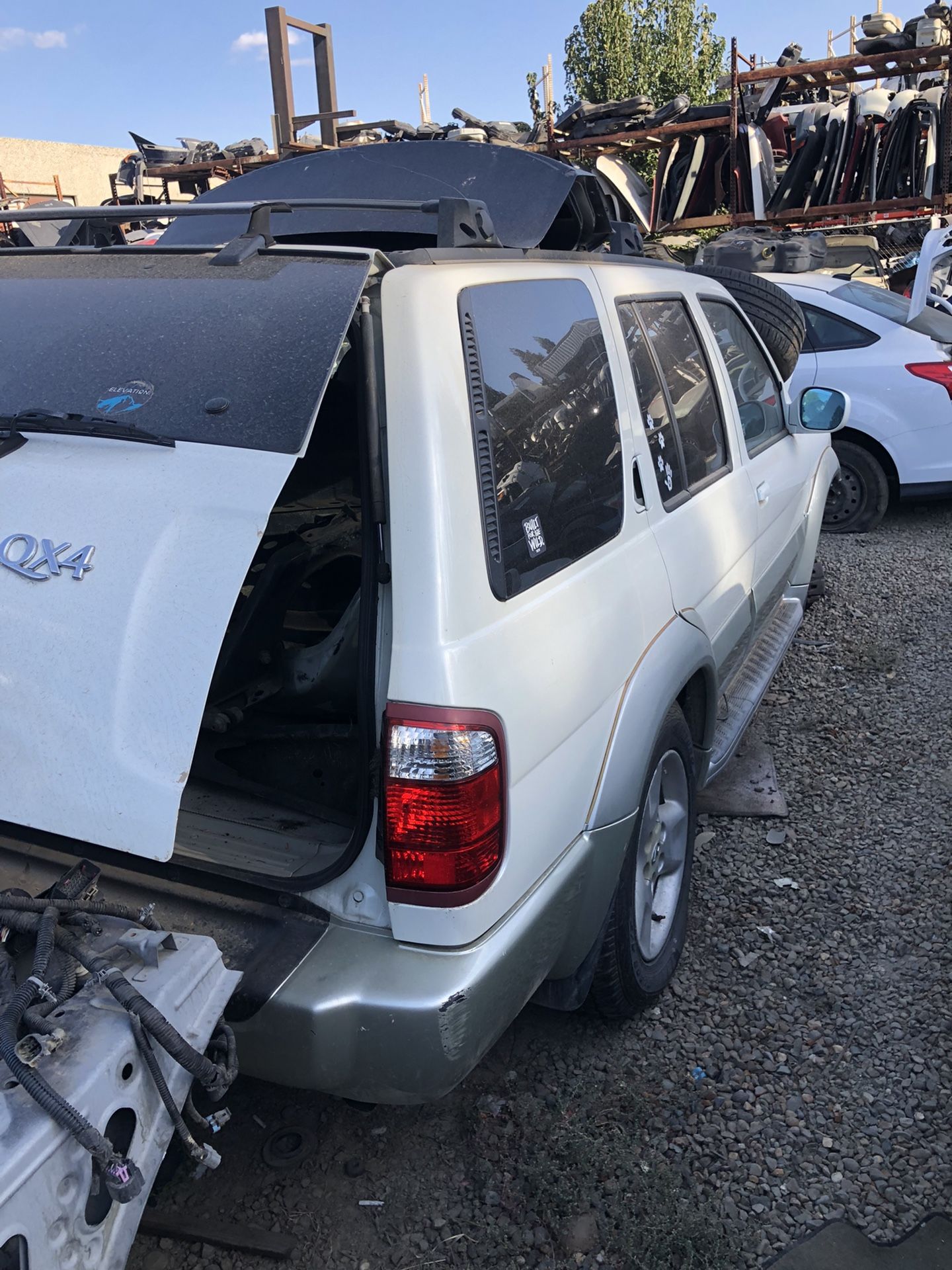 2002 QX4 Infiniti Parts, Text Your Needs 