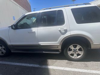 2003 Ford Explorer