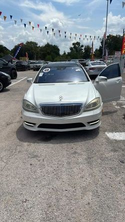 2010 Mercedes-Benz S-Class