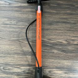 Bike pump