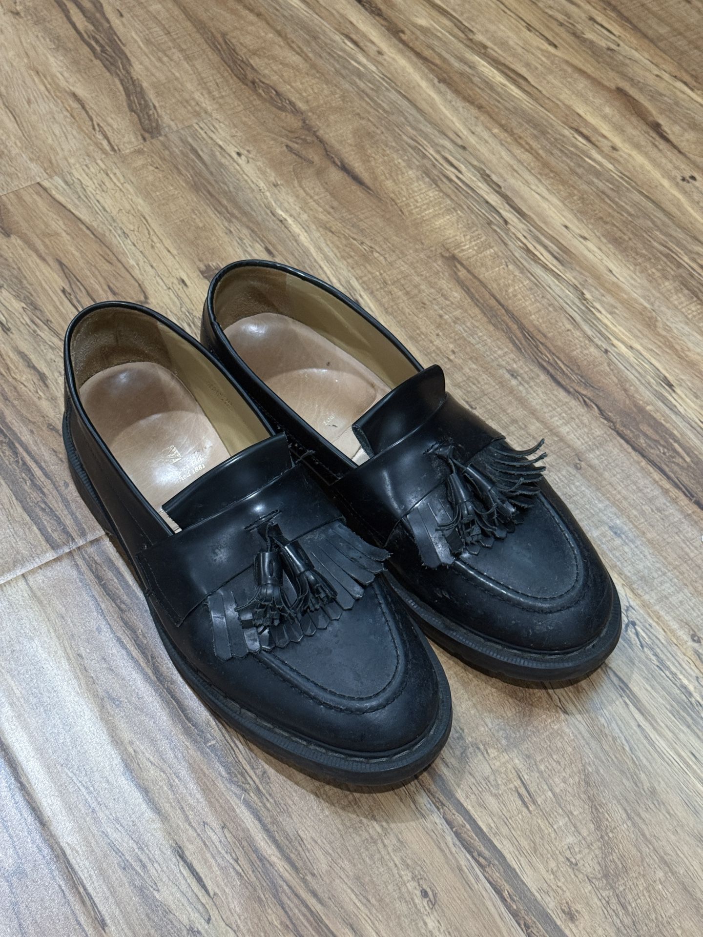 Solovair Tassel Loafers (size 10) 