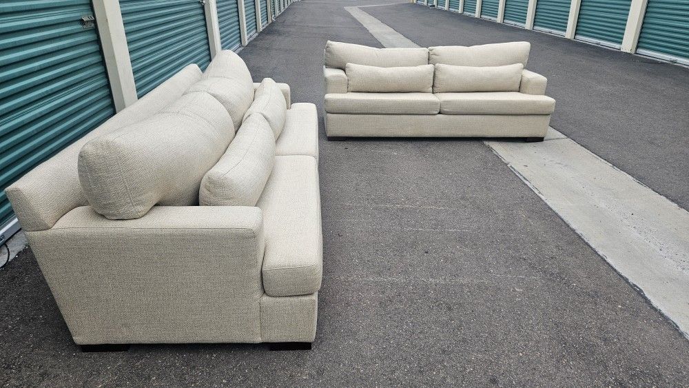 FREE DELIVERY!!! Z Gallerie 2 Sofa Set (BEIGE)