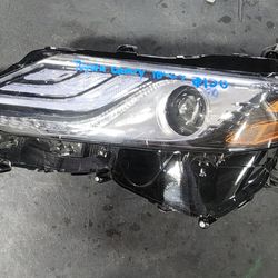 Toyota Camry XSE XLE Headlight Left Driver Side 2018 2019 2020 2021 2022 2023 2024 Part $150