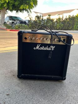 Marshall MG15DFX 15-Watt Guitar Combo Amp with Digital Effects
