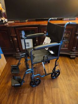 TRANSPORT CHAIR