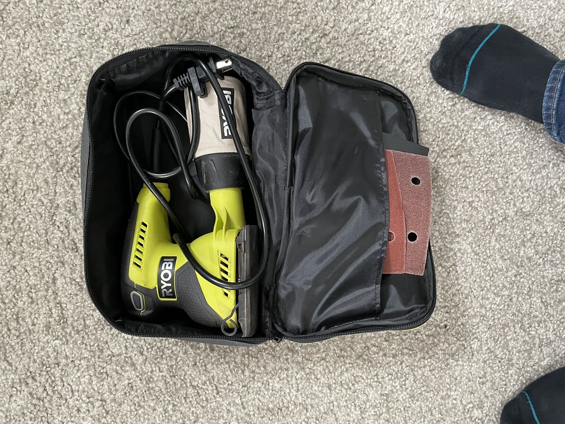 Sander - Ryobi Handheld