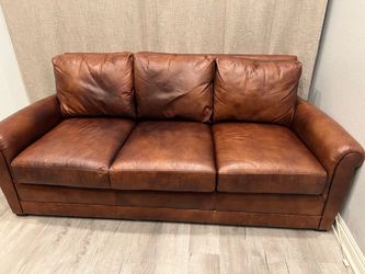STICKLEY Leather couch