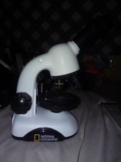 Microscope
