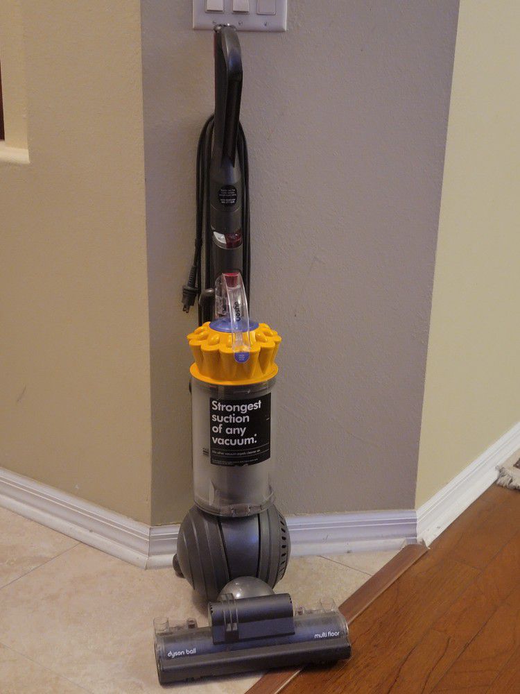 The Dyson Ball Multi Floor Origin vacuum cleaner

