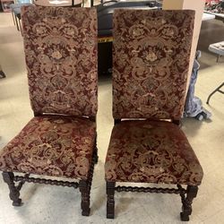 (2) King High Chairs 