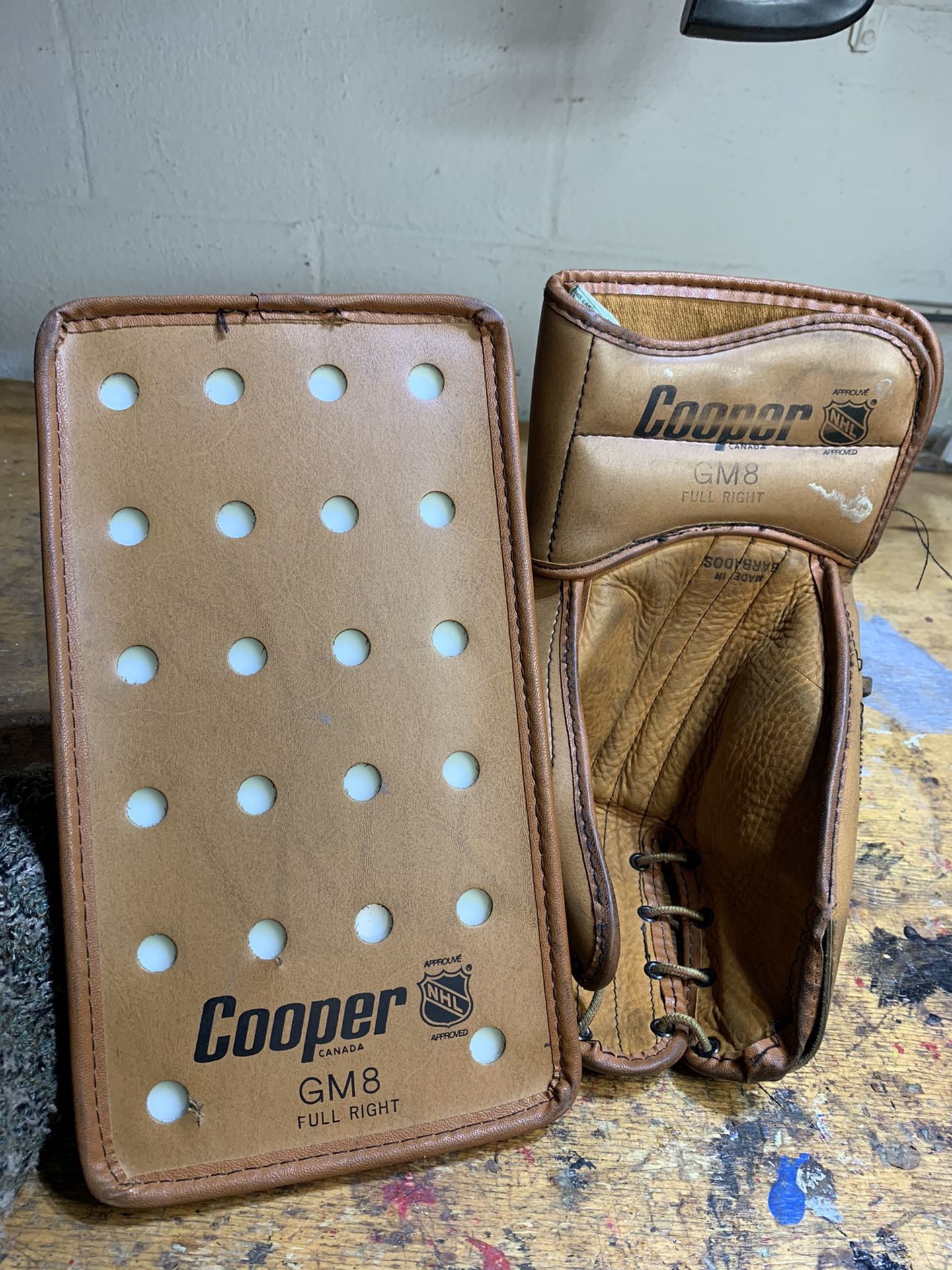Vintage Hockey Gloves