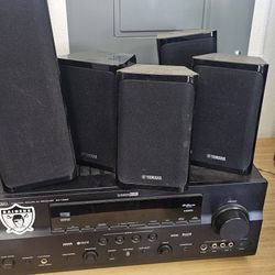 Yamaha Receiver W/ Surround Speakers And Subwoofer 