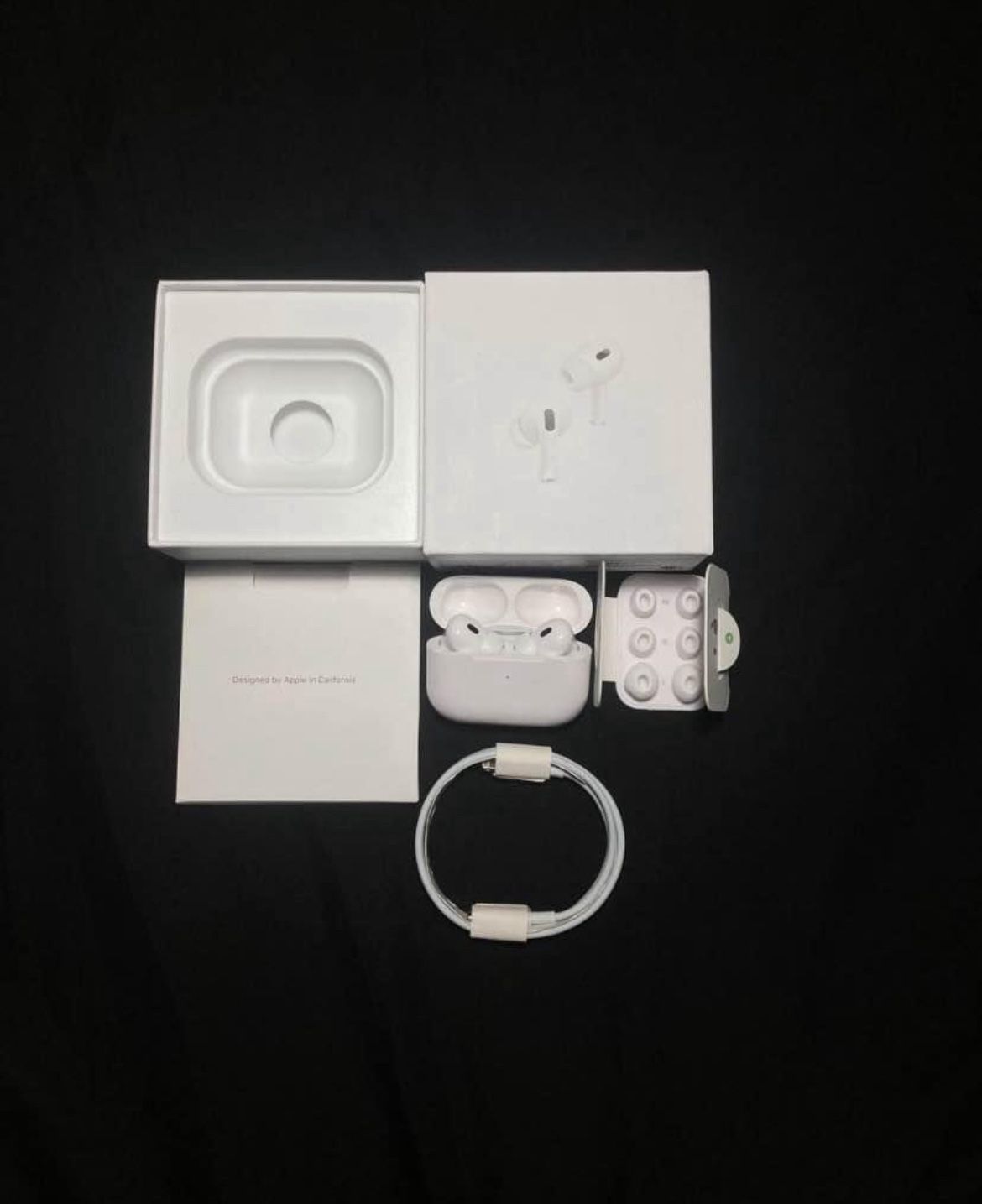 *BEST OFFER*AirPod Pros With MagSafe Charging Case (2nd Generation) READ DESCRIPTION