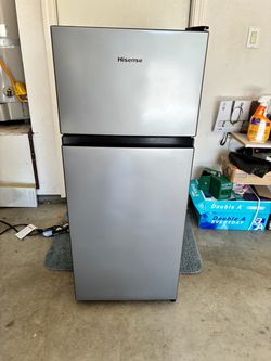 Mini Fridge with Freezer