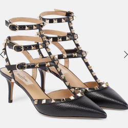 Valentino Garavani Rockstud Leather Pumps Kitten Heels In Black Size 37