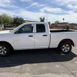 2015 Dodge Ram 1500 V-6 With 3.6 Engine Has Check Engine But Runs Good 184,000 Miles First Owner New Ac Kit 