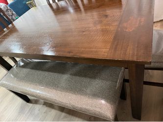 Dinning table