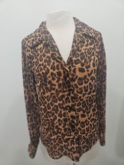 Leopard Print Button-Up Long Sleeve Blouse