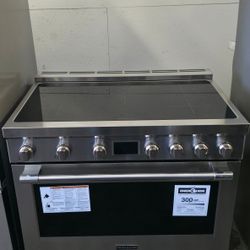  36" Frigidaire Electric Range 5 Element Slide In