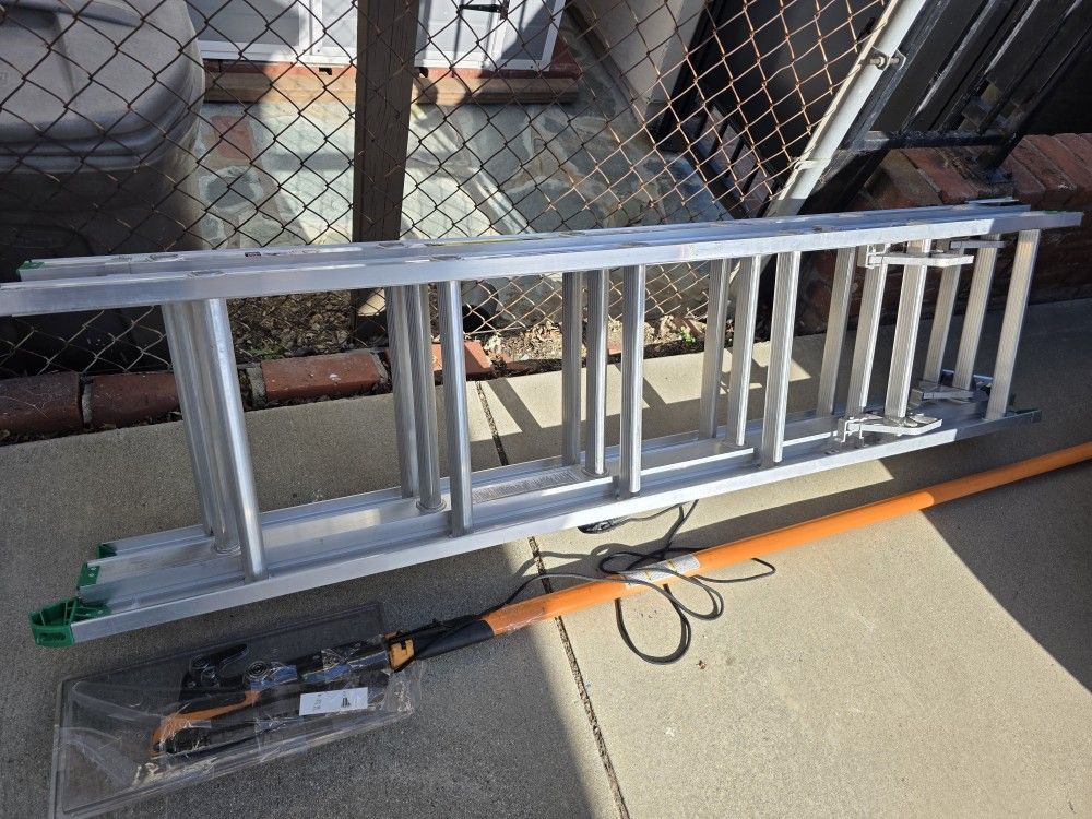 Aluminum Ladder