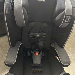 Chicco Carseat