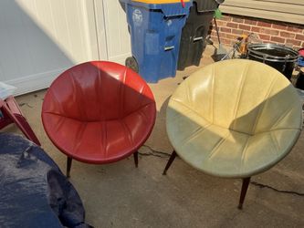Two beautiful chairs in very good condition ( the red one is missing 2 little thing in two legs) one for $15 two for $25)