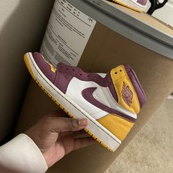 Jordan 1 brother hoods