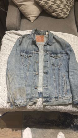 Men’s Levi’s Jacket