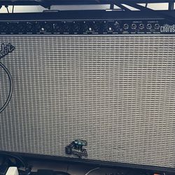 Fender Ultimate Chorus AMP