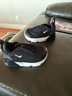 Nike Air Max 270 Size 4C