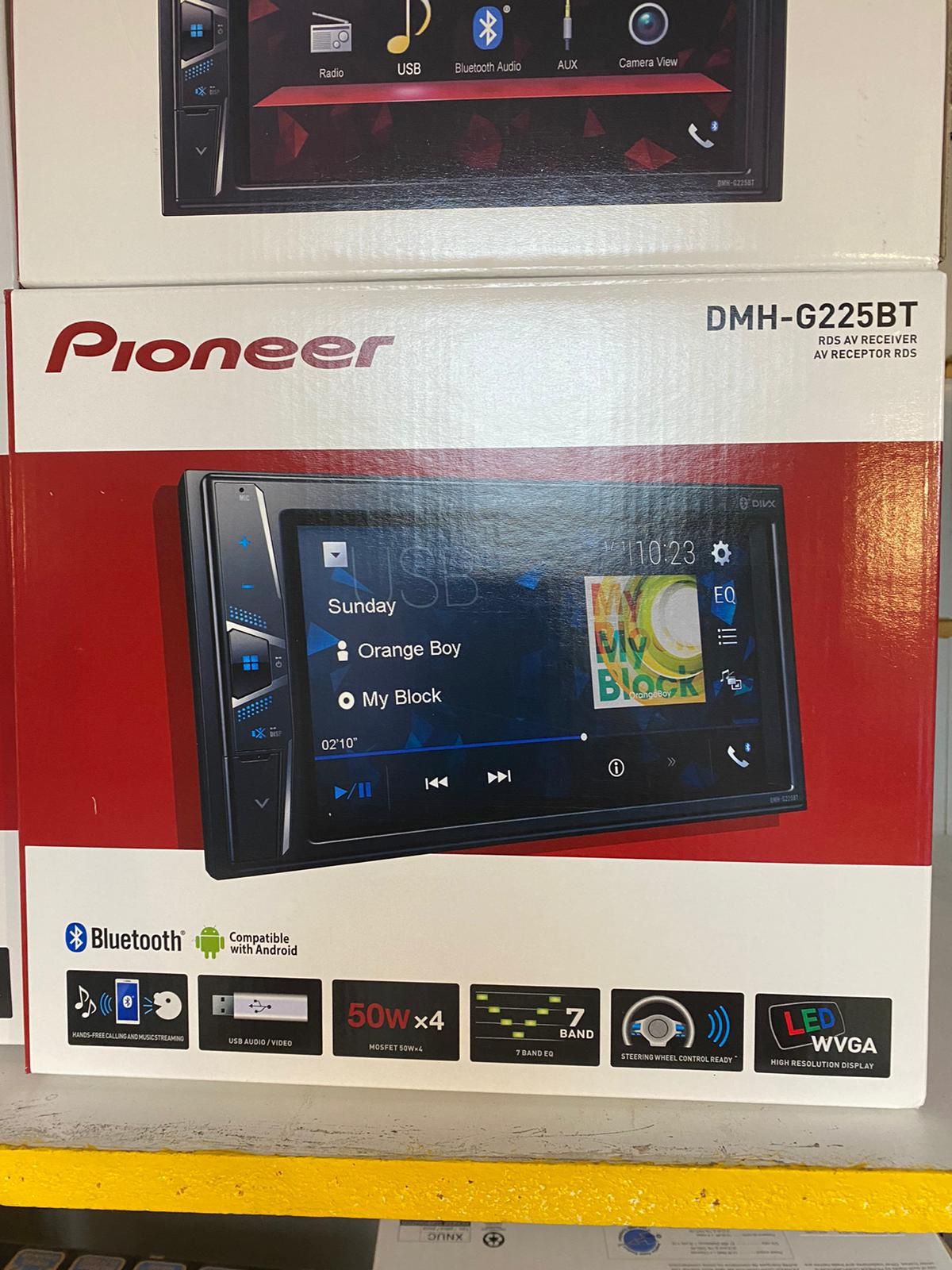Pioneer DMH-G225BT USB Bluetooth Touchscreen Digital Media 2 DIN Car Receiver