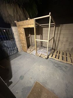 Shed Building