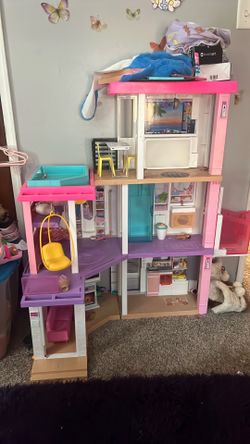 Barbie dream house