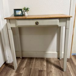 Refinished farmhouse style entryway table