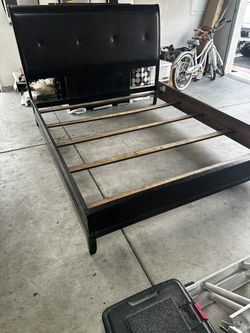 Cali King Headboard And Frame