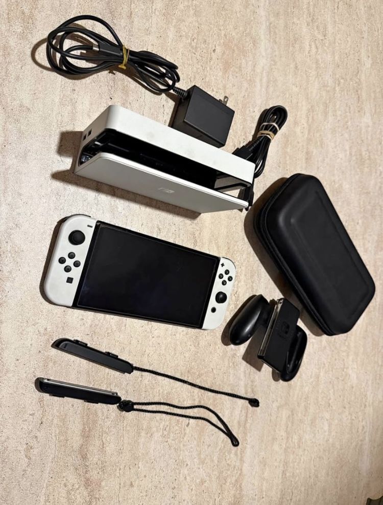 Nintendo Switch OLED